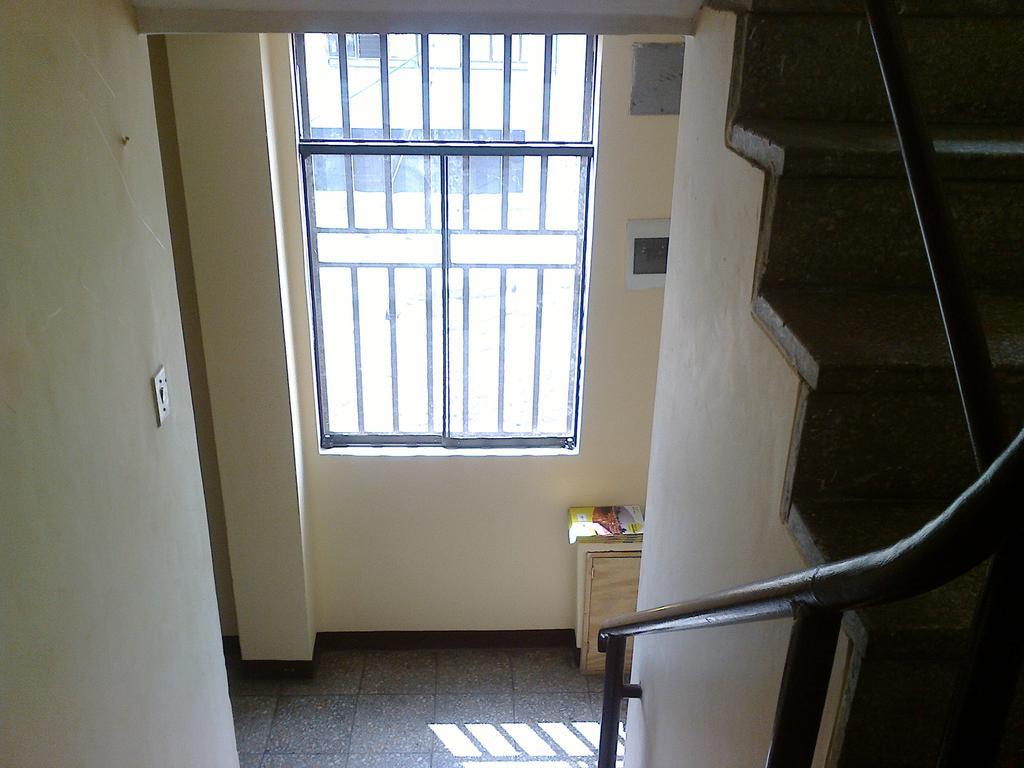 Strenua Santa Maria Suites Trujillo Bagian luar foto