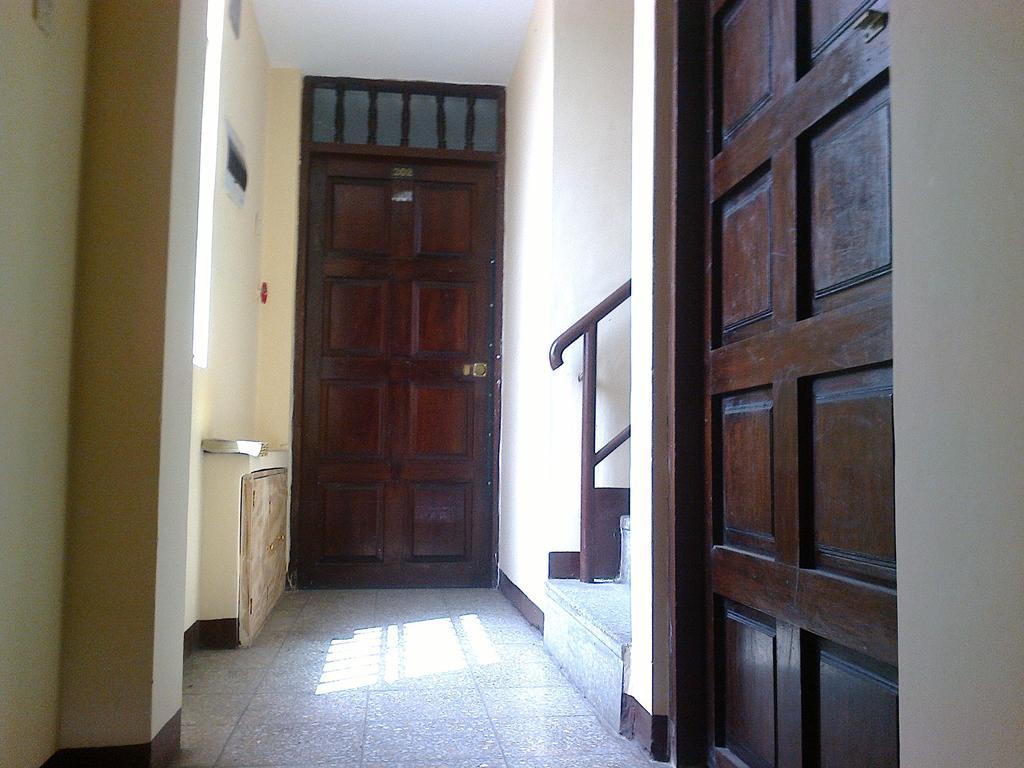 Strenua Santa Maria Suites Trujillo Bagian luar foto