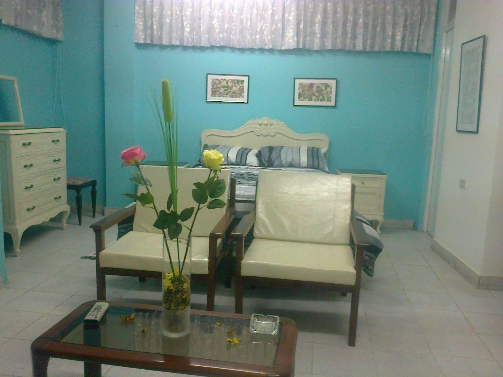 Strenua Santa Maria Suites Trujillo Bagian luar foto